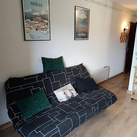 Appartement Ideal Pour Famille Лез Англ Стая снимка