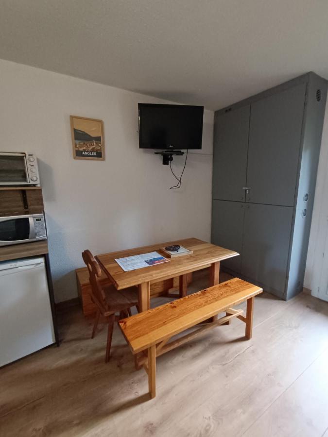 Appartement Ideal Pour Famille Лез Англ Екстериор снимка