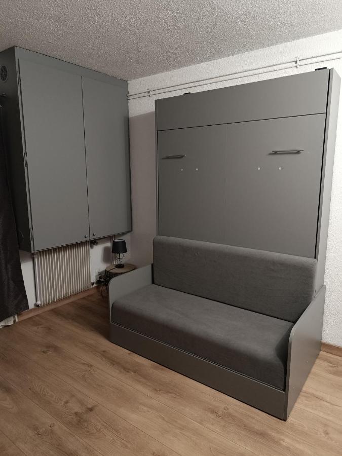 Appartement Ideal Pour Famille Лез Англ Екстериор снимка